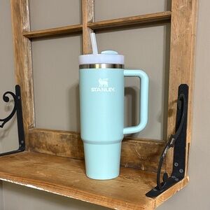 Stanley aqua blue 30 oz Travel Tumbler with Handle and Straw